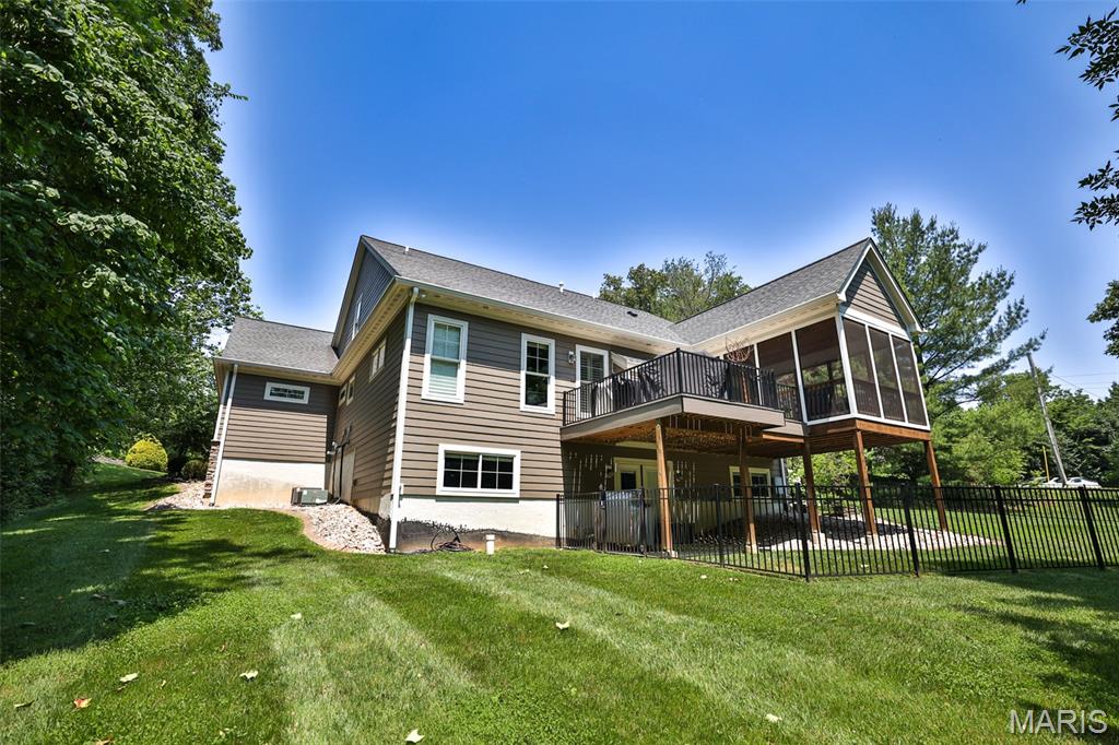 1120 Franklin Avenue Property Photo 64