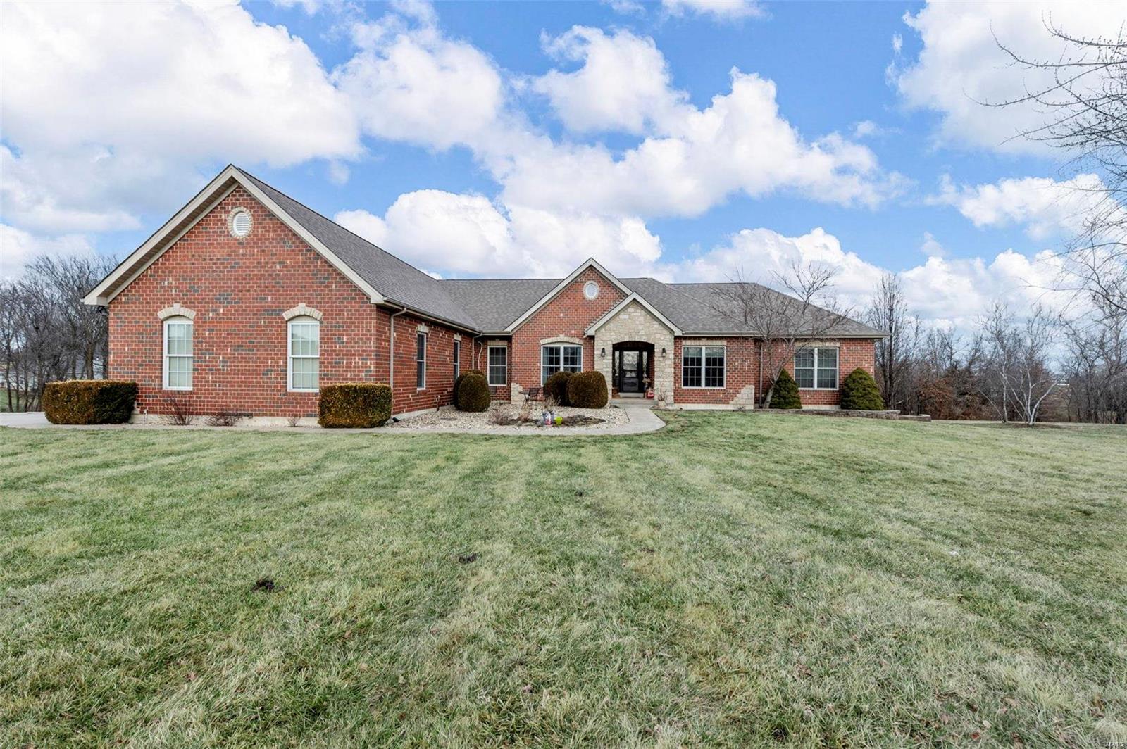 131 Brentwood Drive Property Photo