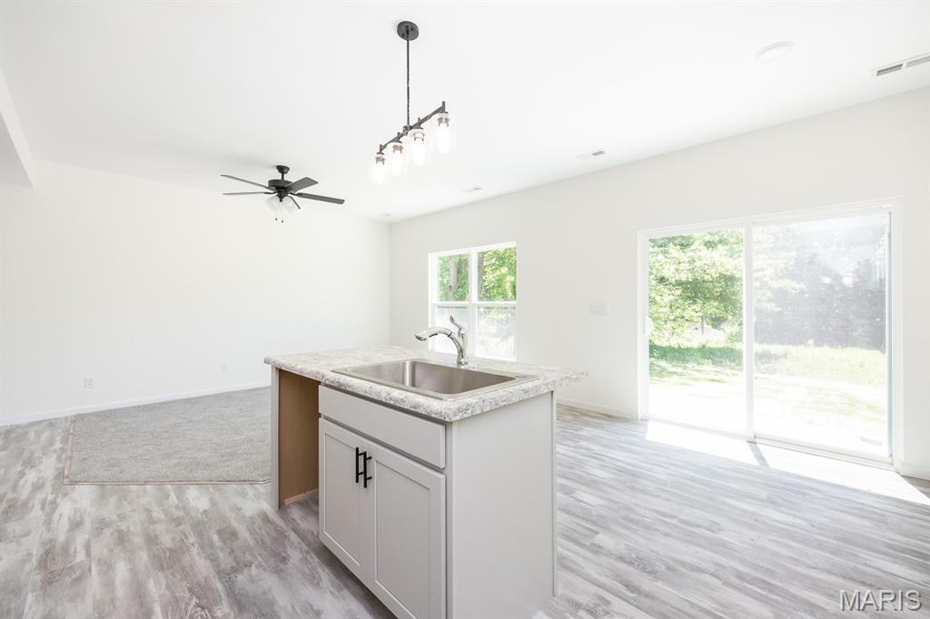 223 Shoreline Drive Property Photo 8