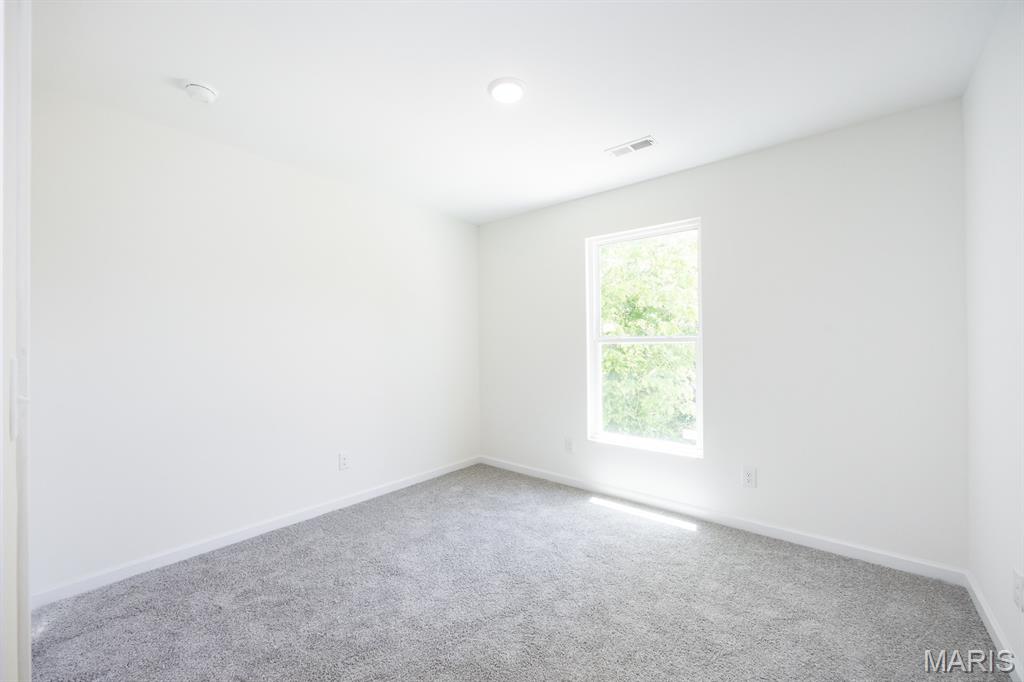 223 Shoreline Drive Property Photo 14