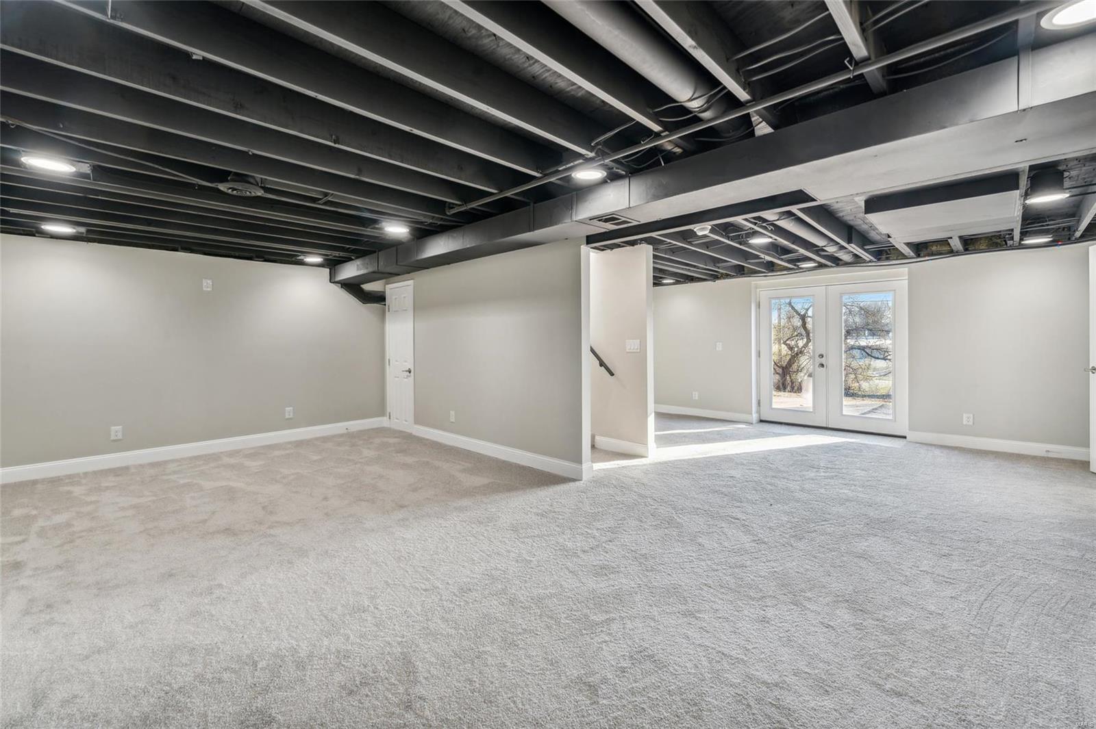 10112 Castle Drive Property Photo 19