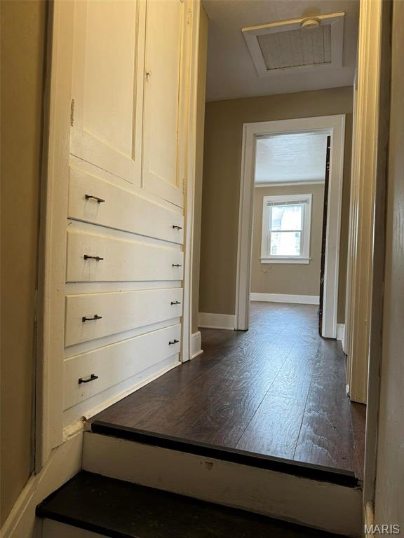 7119 Lexington Avenue Property Photo 6