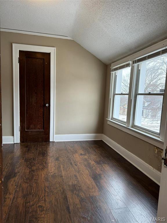 7119 Lexington Avenue Property Photo 19