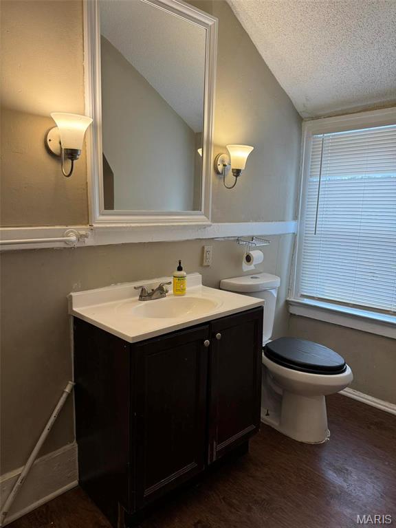 7119 Lexington Avenue Property Photo 25