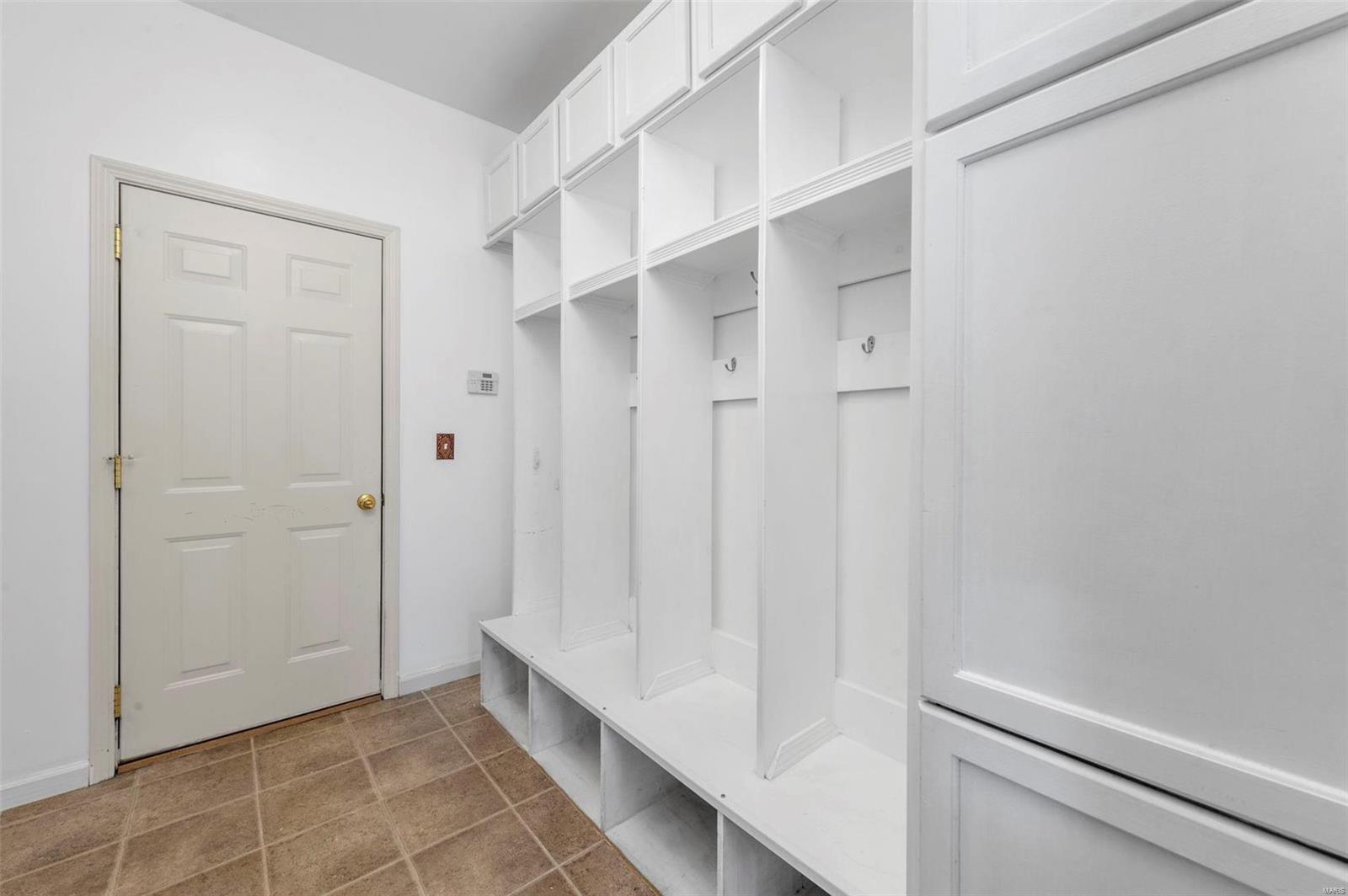 3431 Bluff Park Drive Property Photo 14