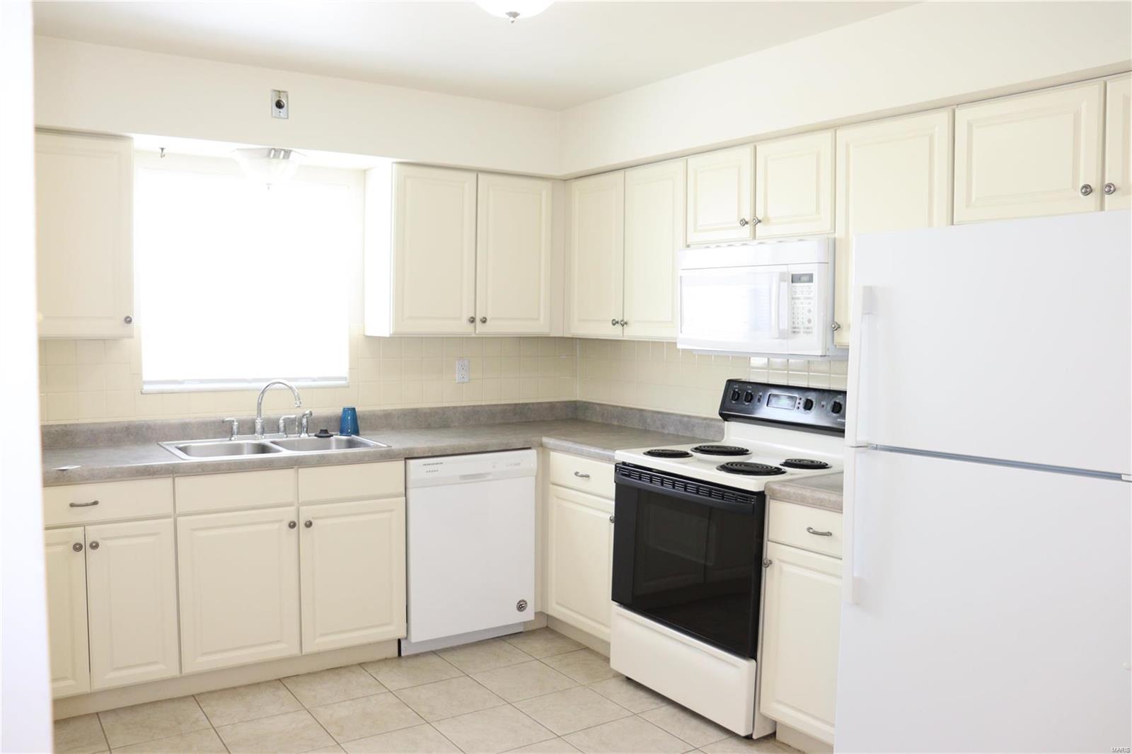 12567 Chardin Place 2 Property Photo 5