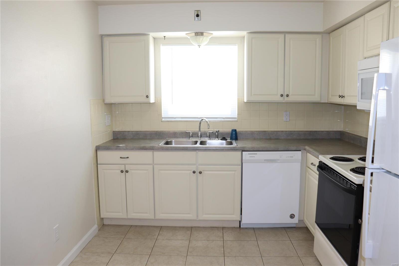 12567 Chardin Place 2 Property Photo 6