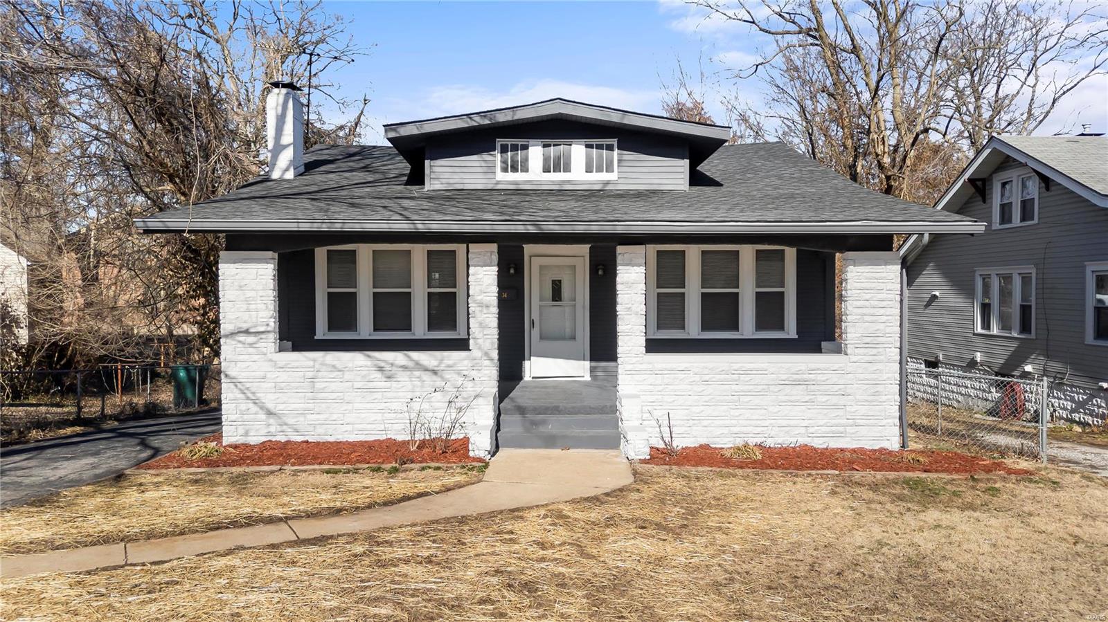 34 Forest Lane Property Photo