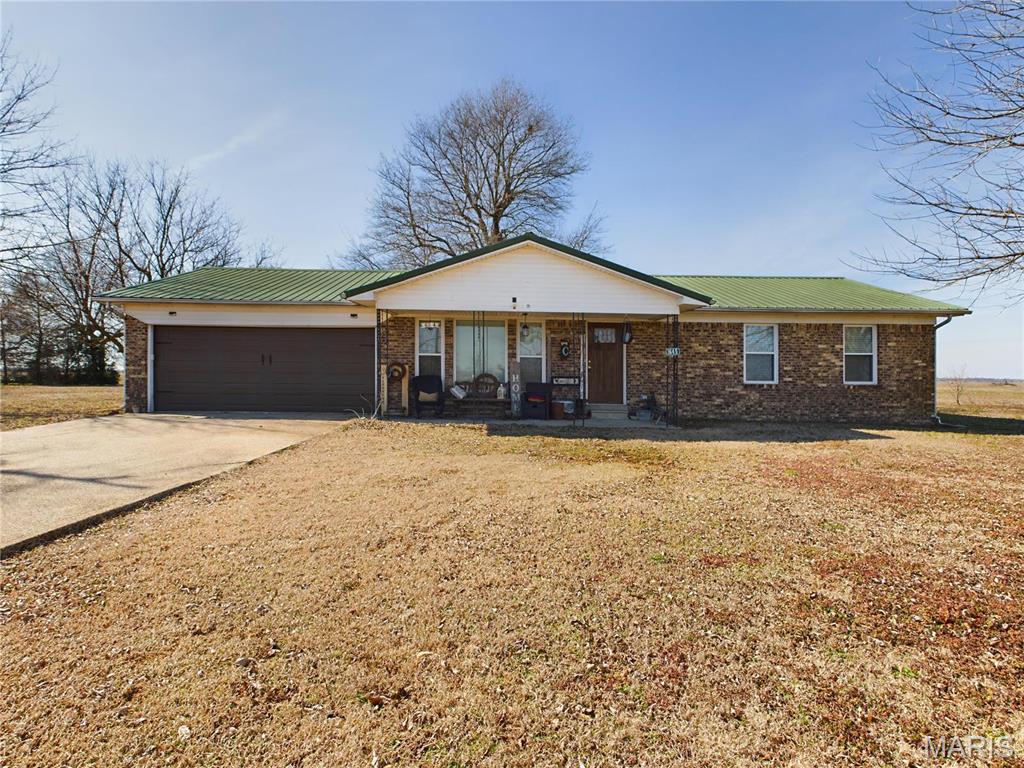 1645 Missouri 153 Property Photo 1