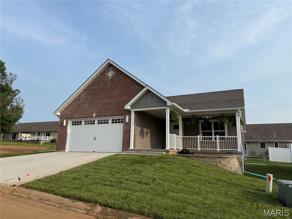 40 Butterfield Property Photo 2