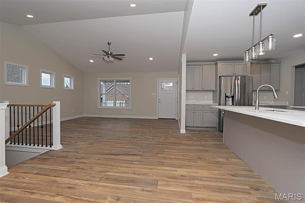 40 Butterfield Property Photo 11