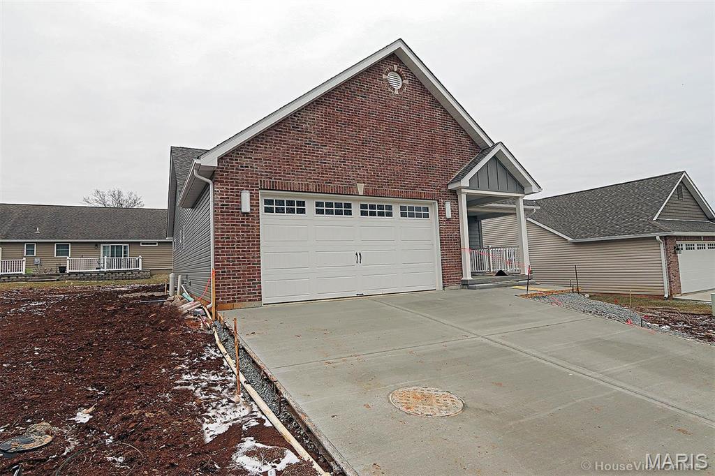 40 Butterfield Property Photo 12