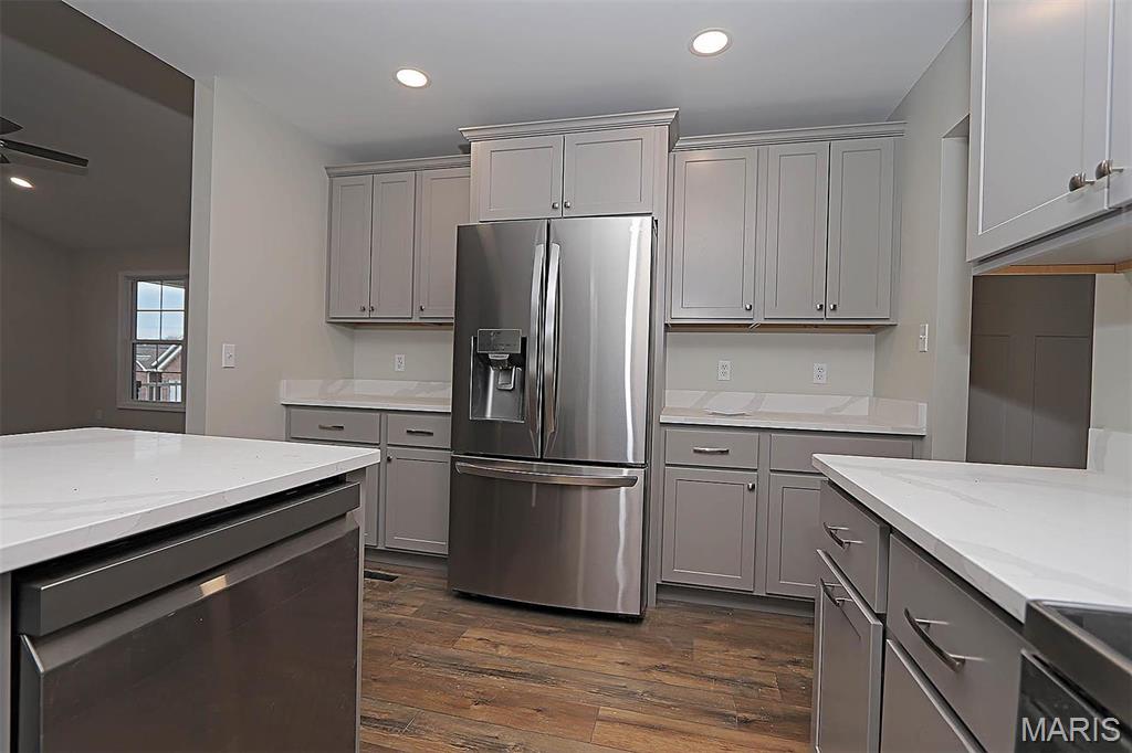 40 Butterfield Property Photo 14