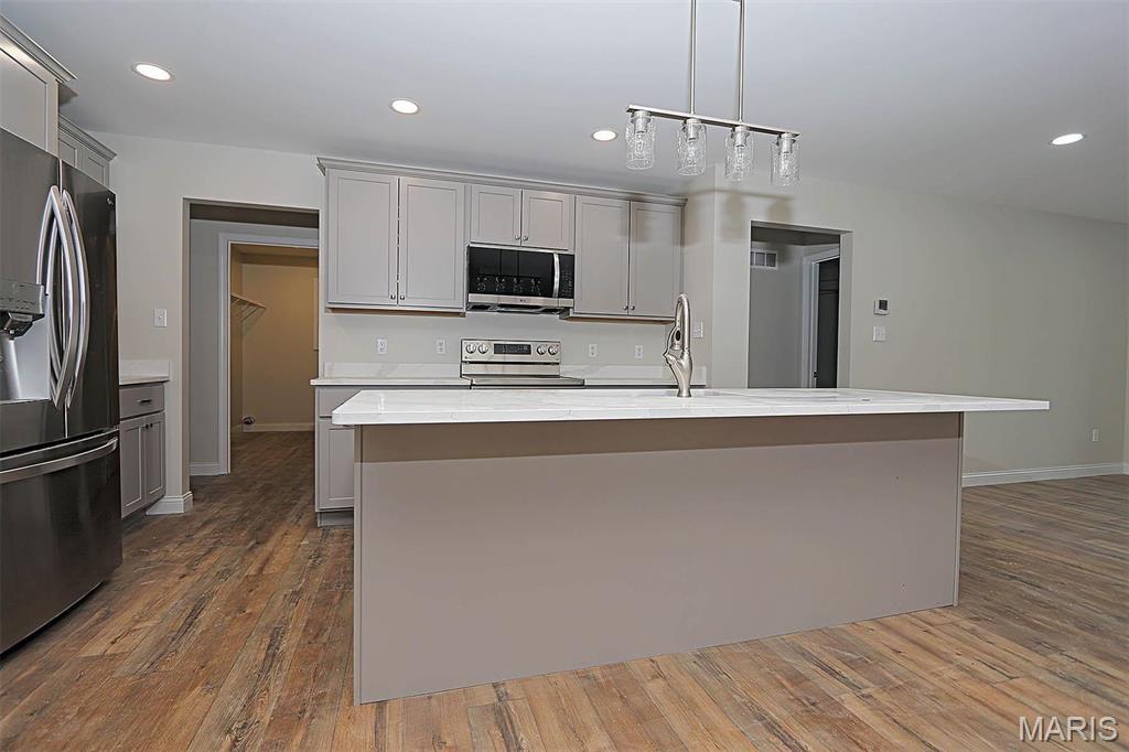 40 Butterfield Property Photo 19