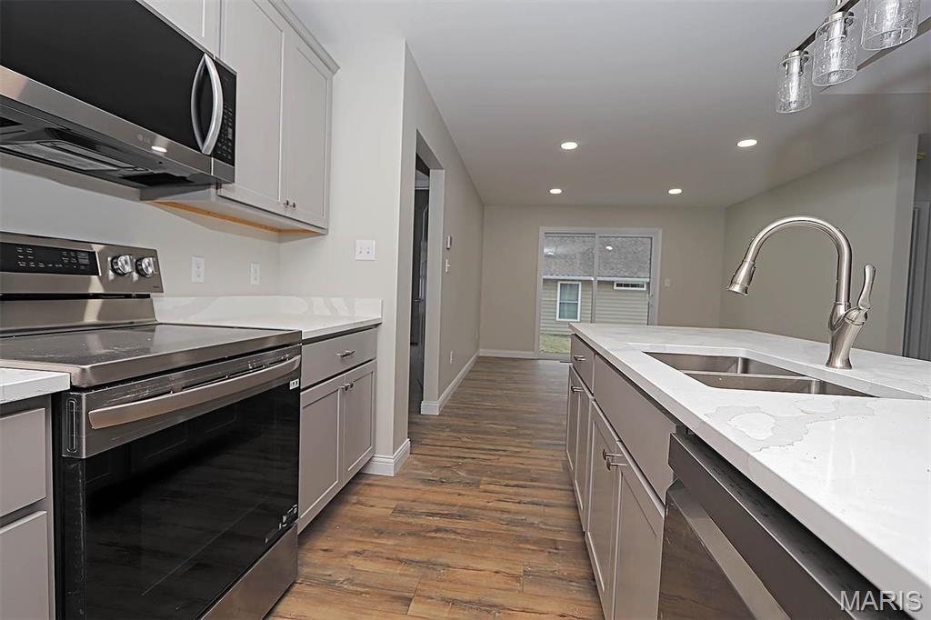 40 Butterfield Property Photo 21