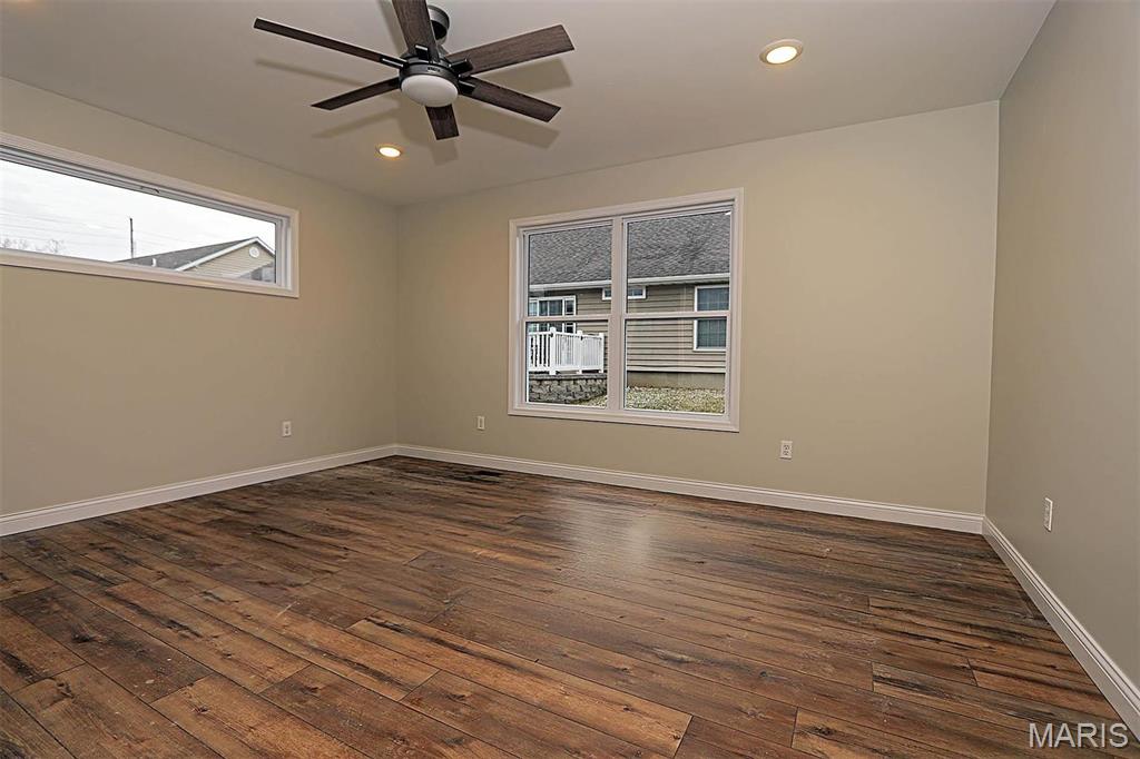 40 Butterfield Property Photo 30