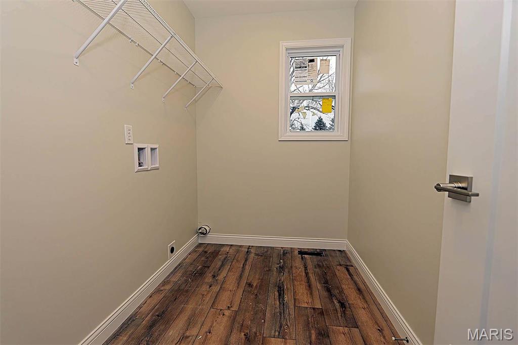 40 Butterfield Property Photo 32