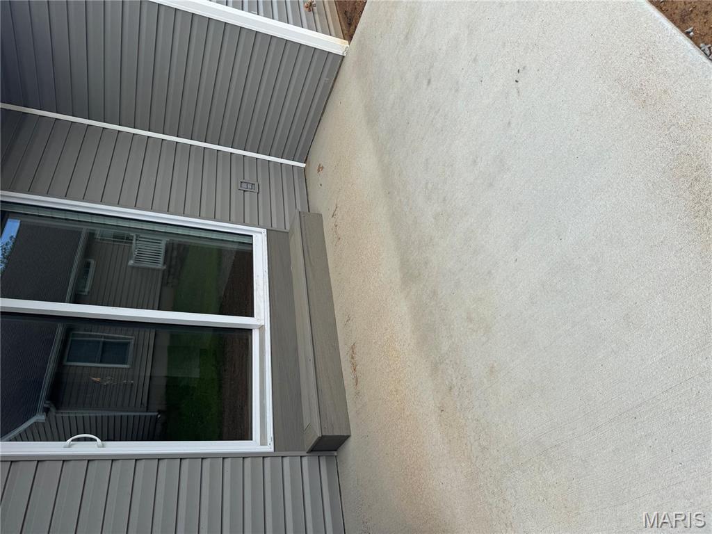 40 Butterfield Property Photo 43