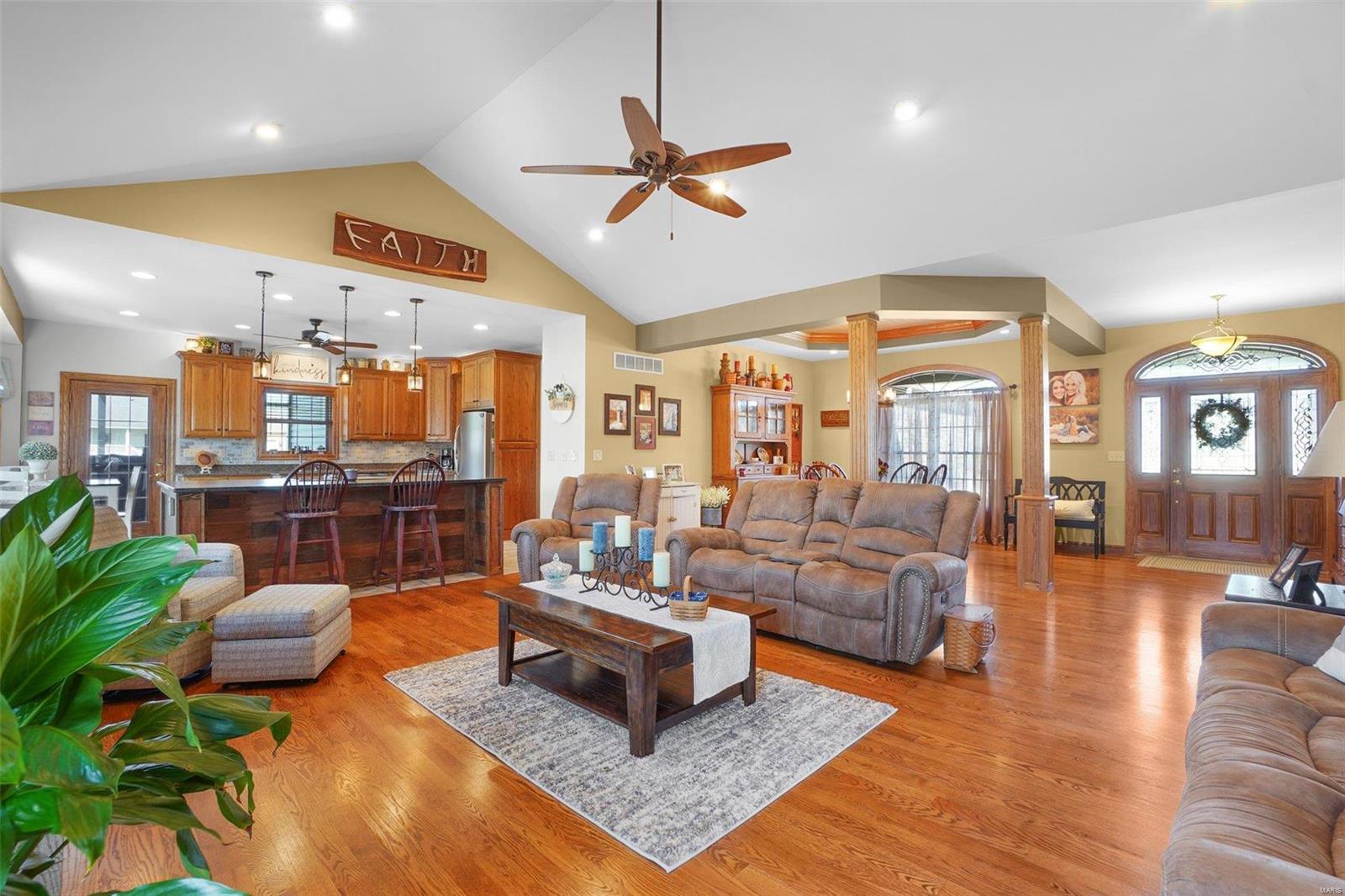 10116 Highway 100 Property Photo 11