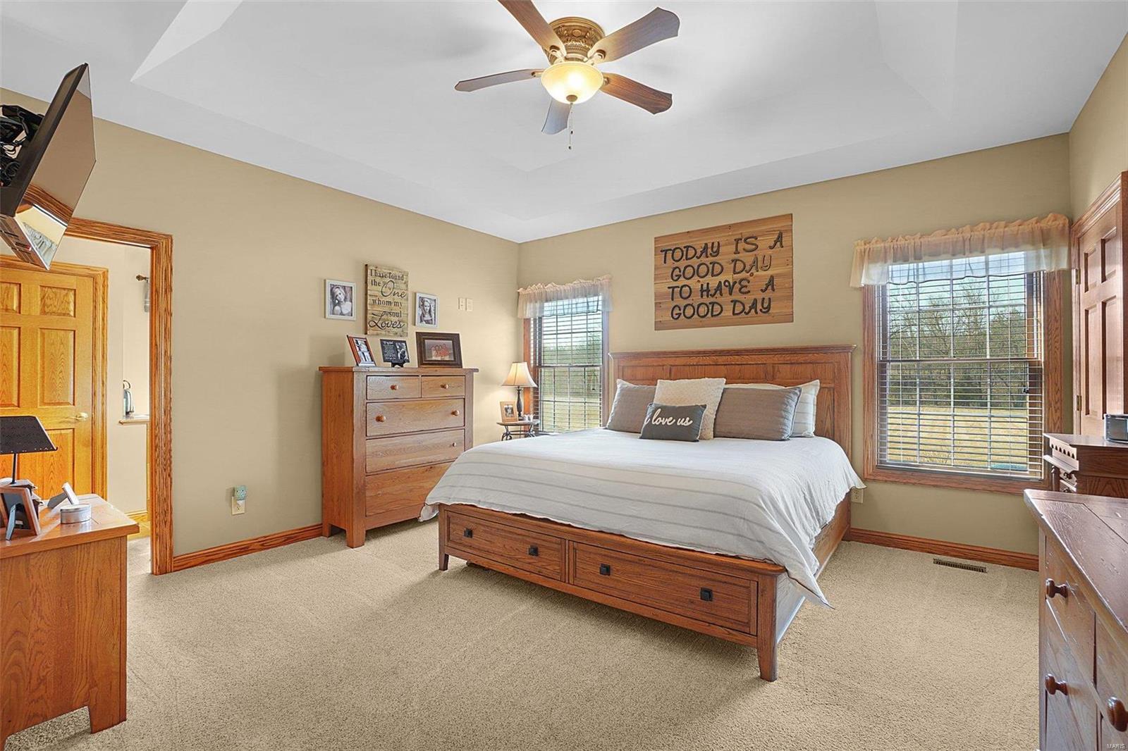 10116 Highway 100 Property Photo 17