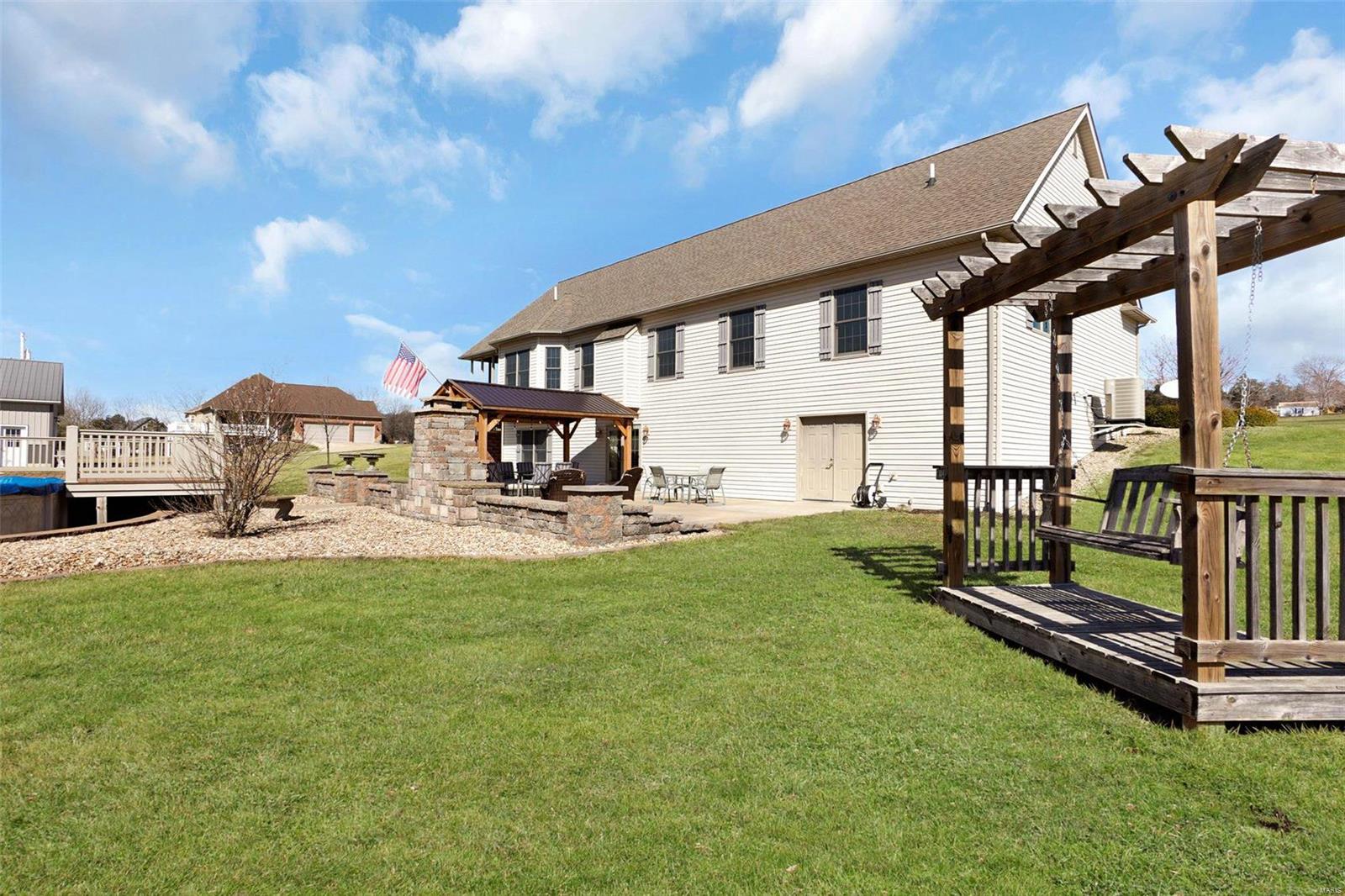 10116 Highway 100 Property Photo 41