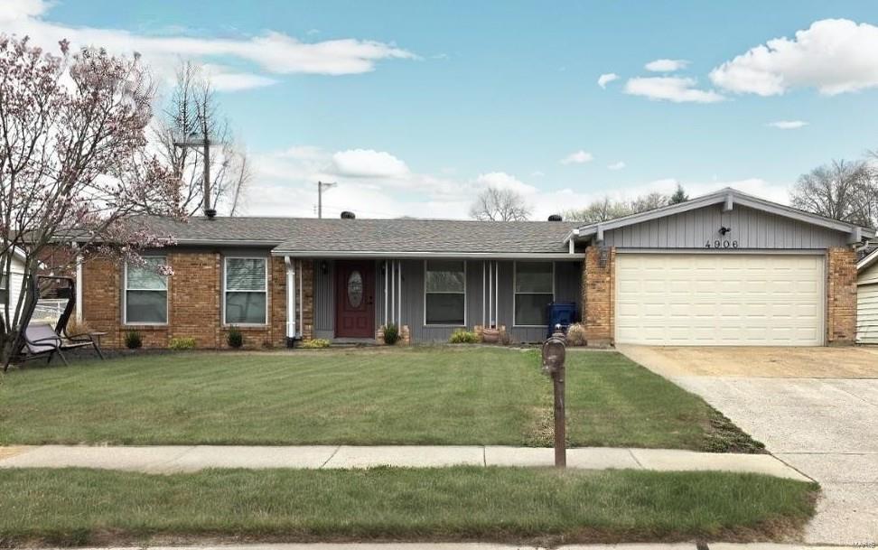 4906 Mattis Road Property Photo 1
