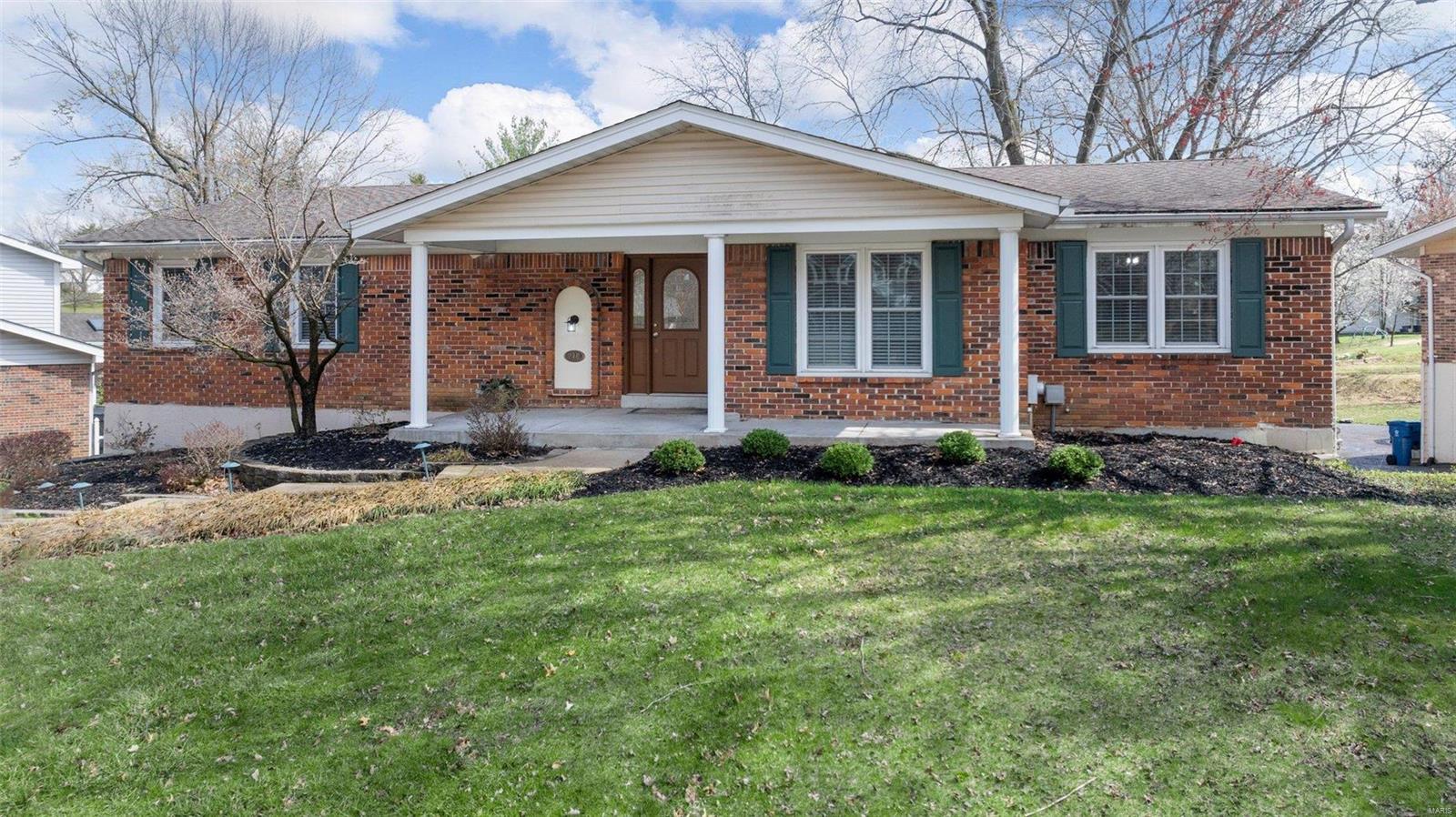 218 Spooners Mill Property Photo