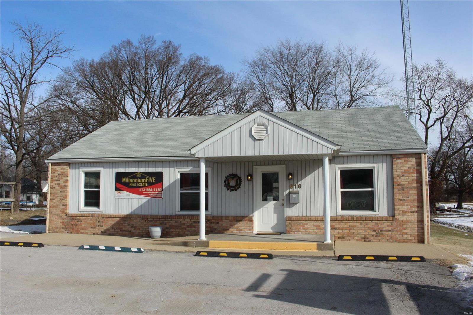 616 S Sturgeon Street Property Photo