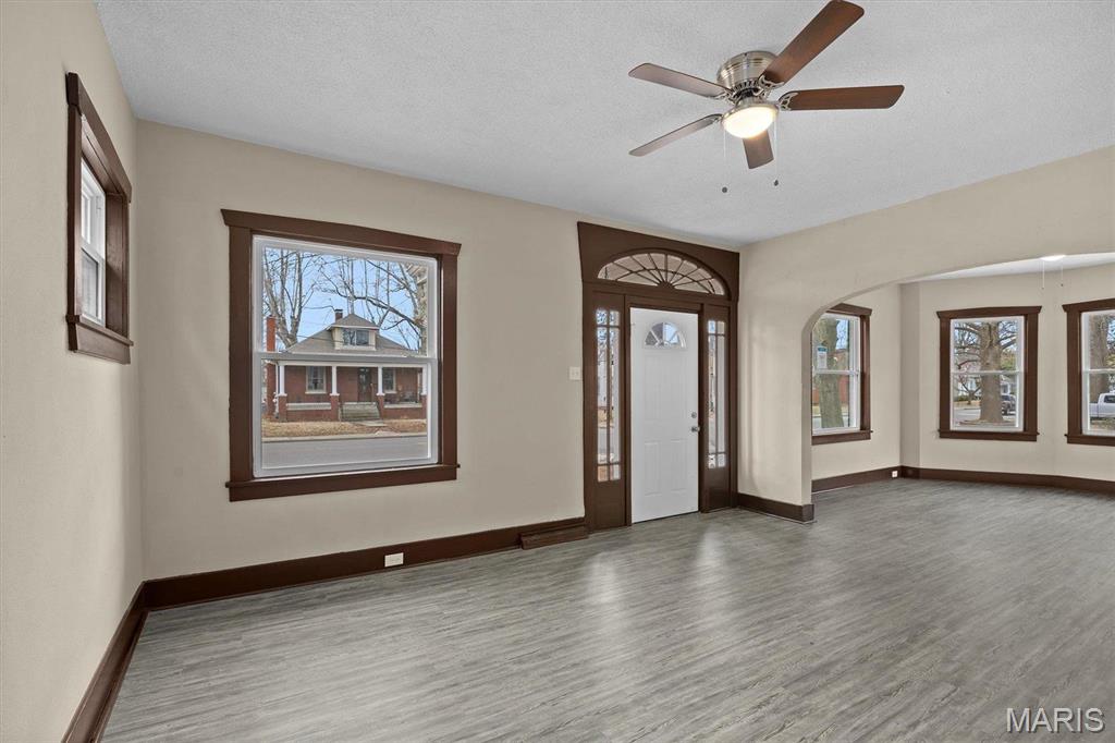 811 Lebanon Avenue Property Photo 3