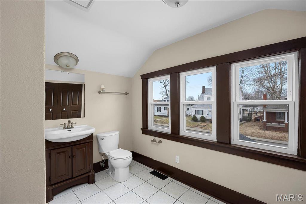 811 Lebanon Avenue Property Photo 20