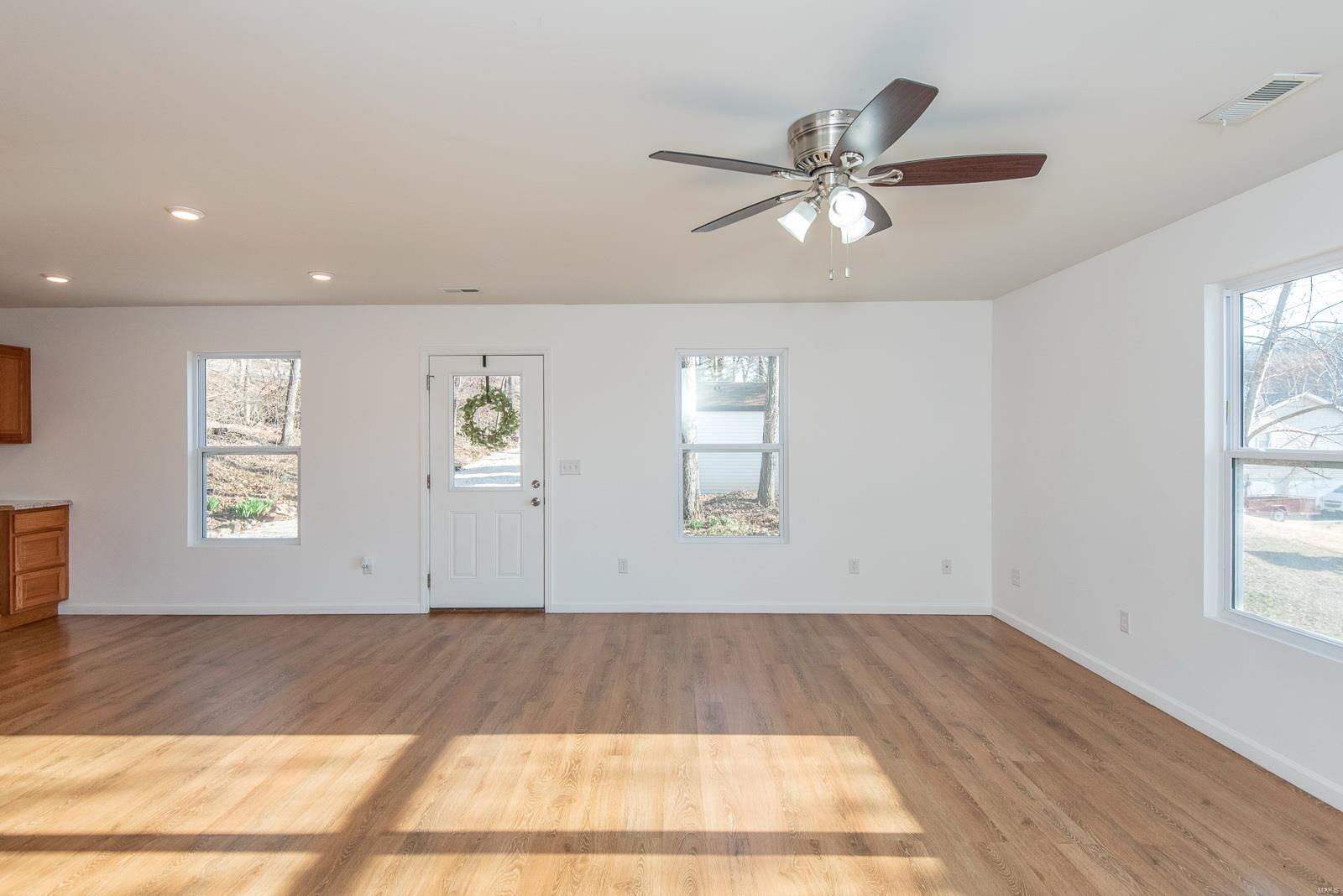 6511 Macks Hill Drive Property Photo 11