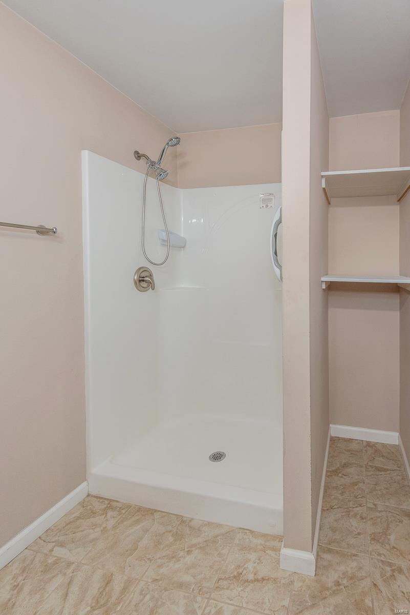 6511 Macks Hill Drive Property Photo 18
