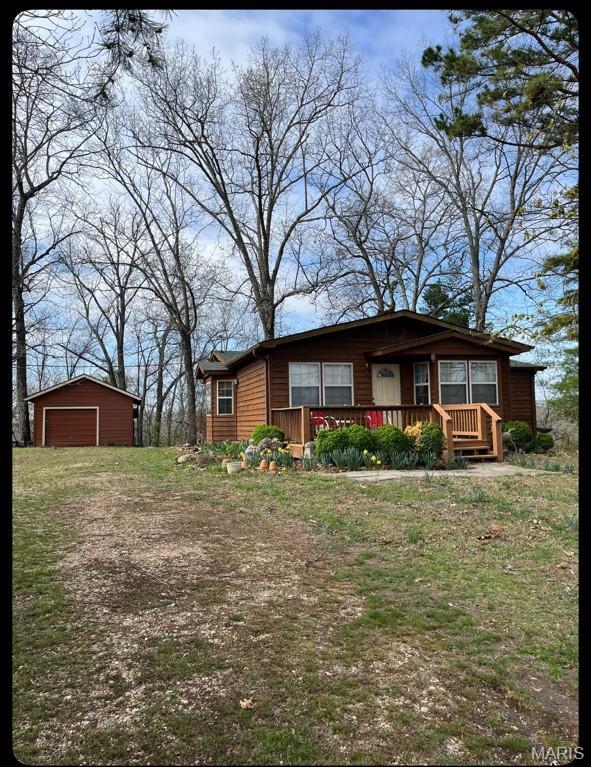 9202 Highway H Property Photo 1