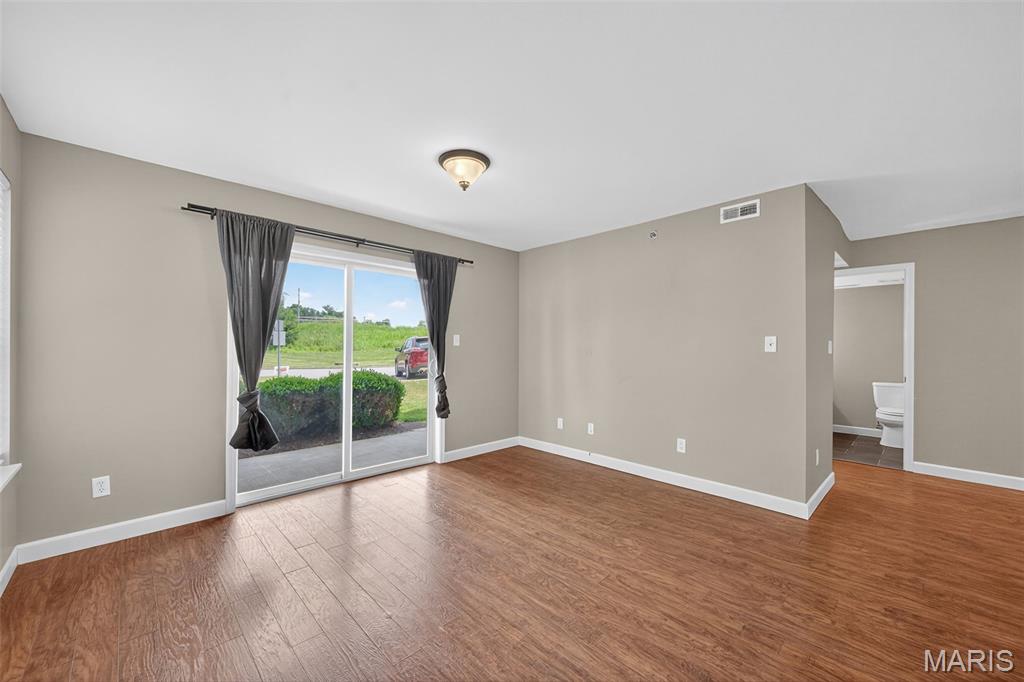1100 Spring Creek Lane Property Photo 12