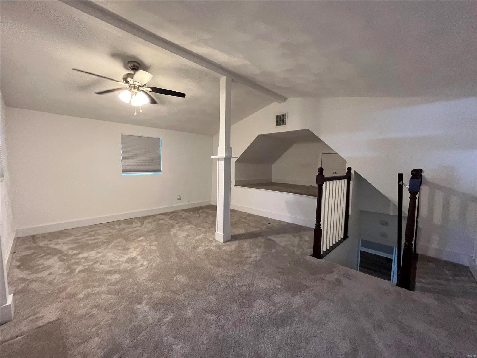 202 E Jefferson Street Property Photo 9