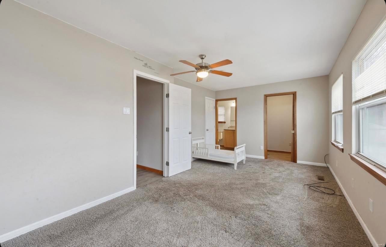 6 Sandringham Lane Property Photo 9