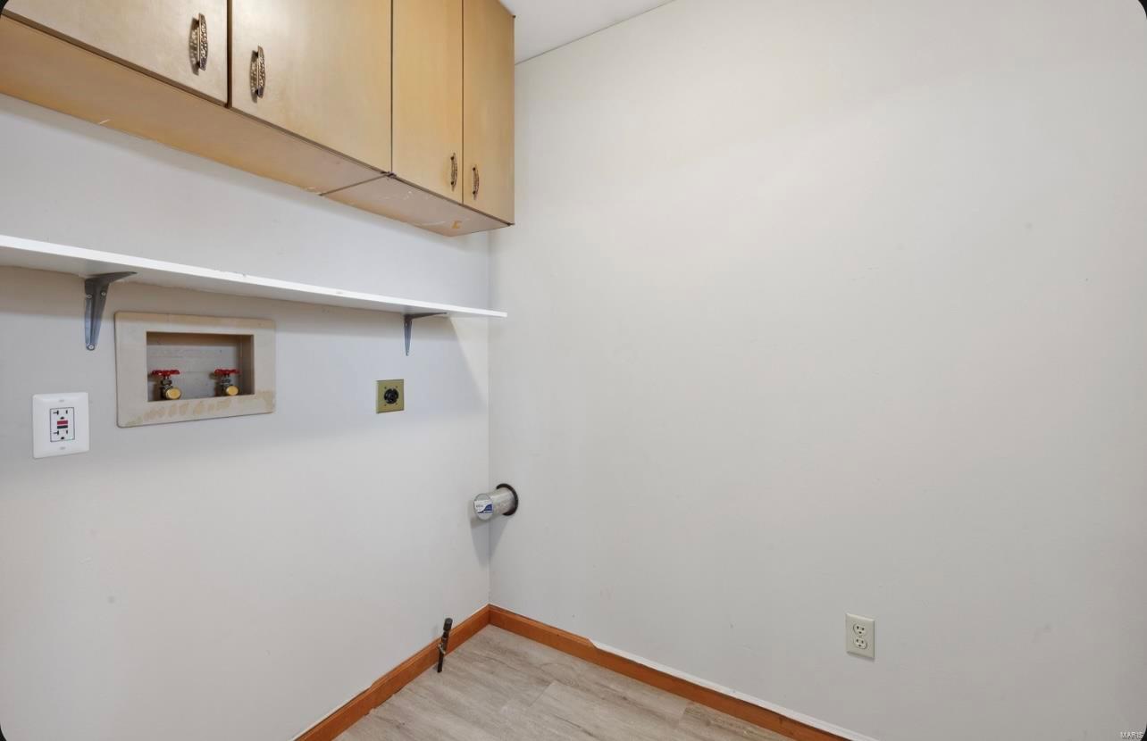 6 Sandringham Lane Property Photo 10
