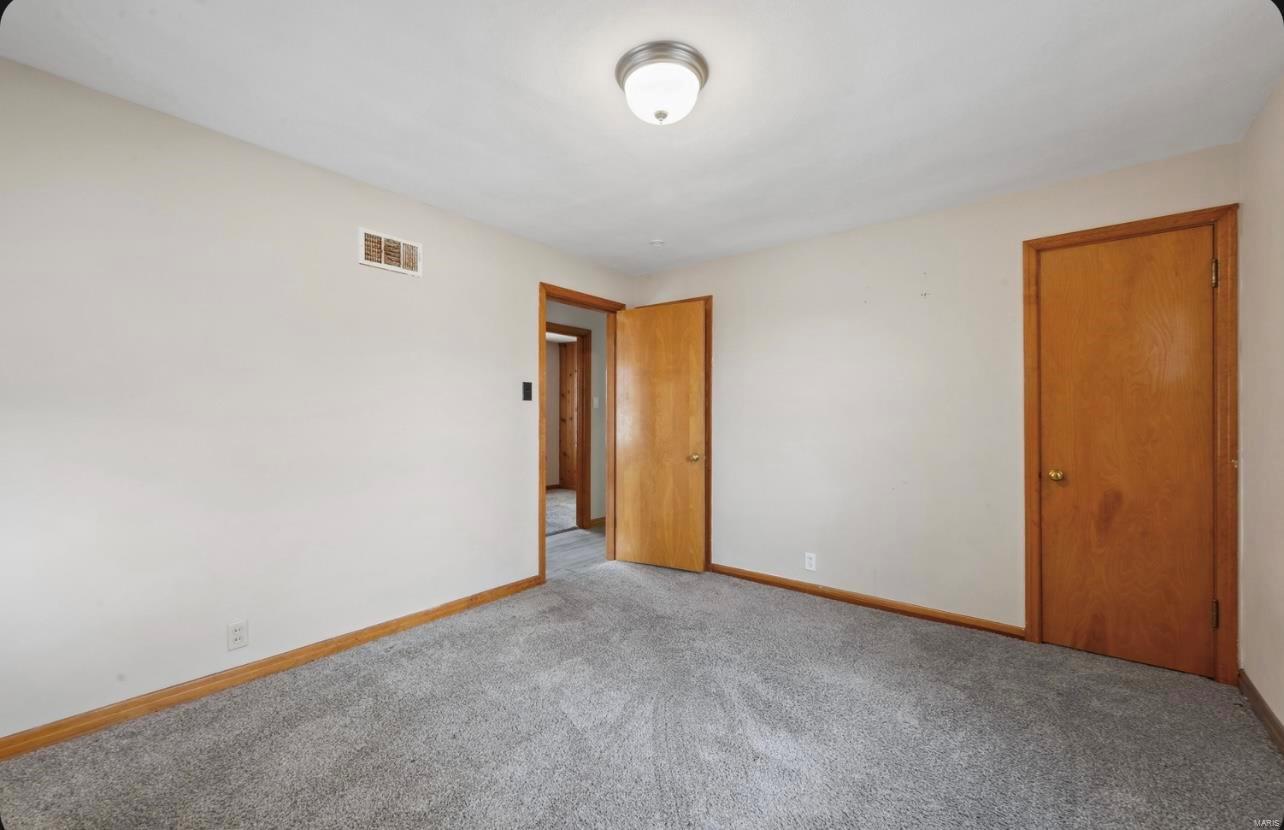 6 Sandringham Lane Property Photo 14