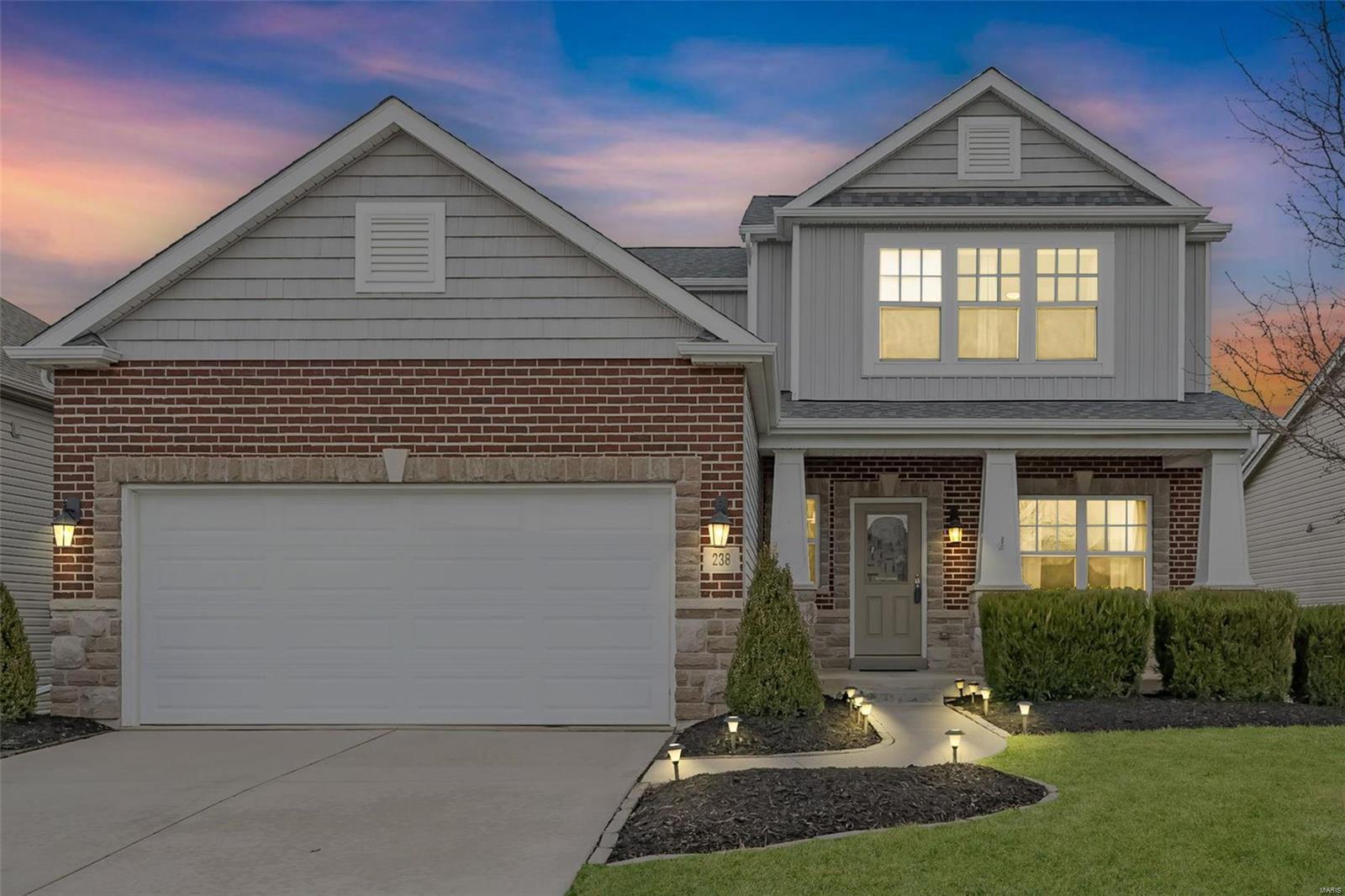 238 Thorn Brook Drive Property Photo 1