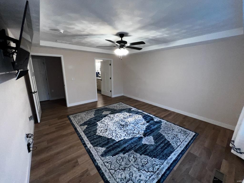 948 Half Moon Property Photo 14