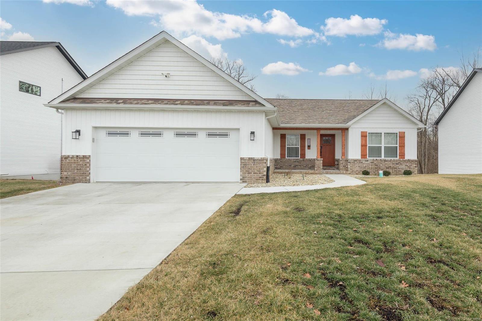 948 Half Moon Property Photo 35