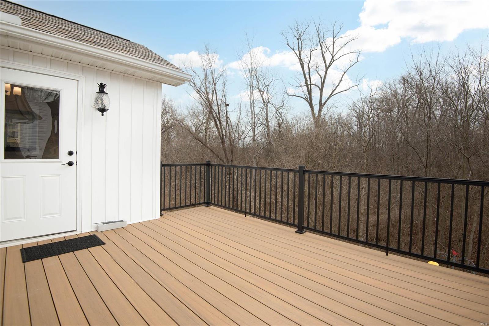 948 Half Moon Property Photo 36