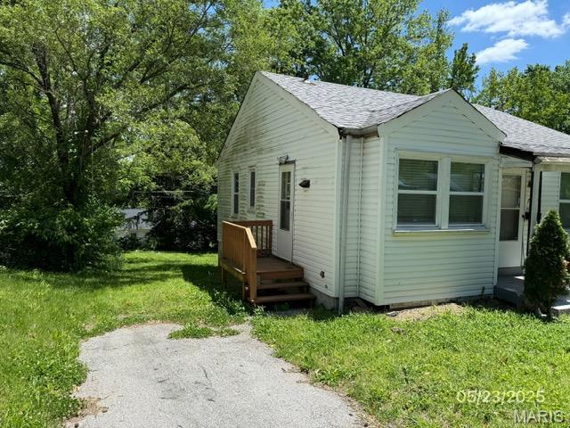 7121 Lamont Drive Property Photo 2