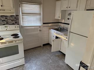 7121 Lamont Drive Property Photo 6