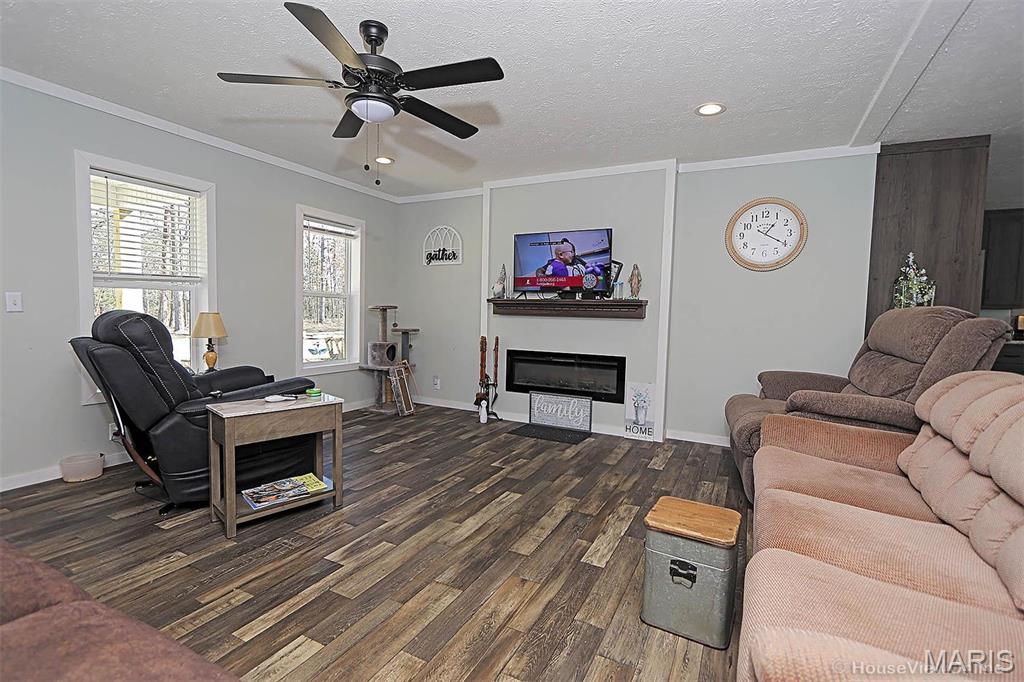 37801 State Highway Hh Property Photo 4