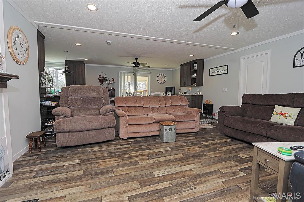 37801 State Highway Hh Property Photo 5
