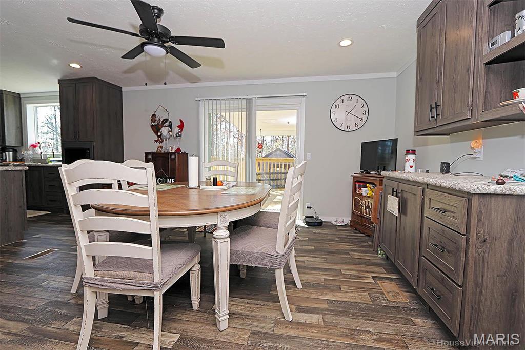 37801 State Highway Hh Property Photo 6