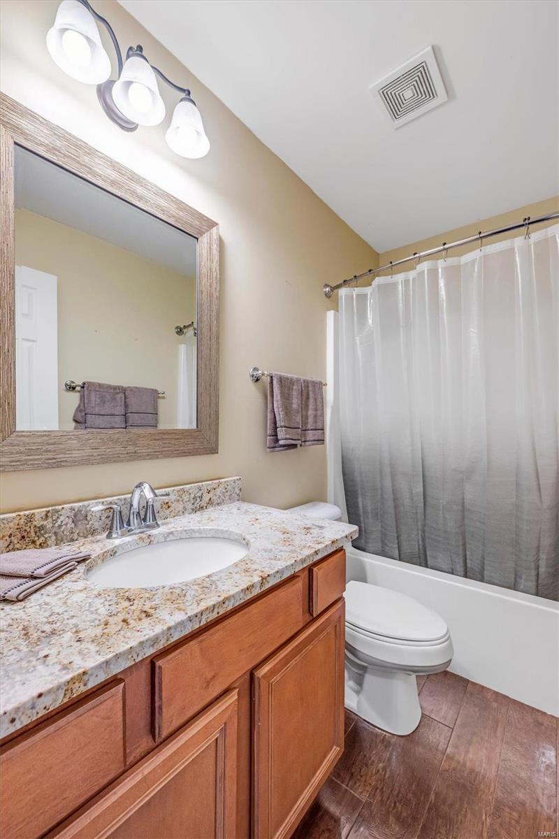 904 Gandolf Way Property Photo 7