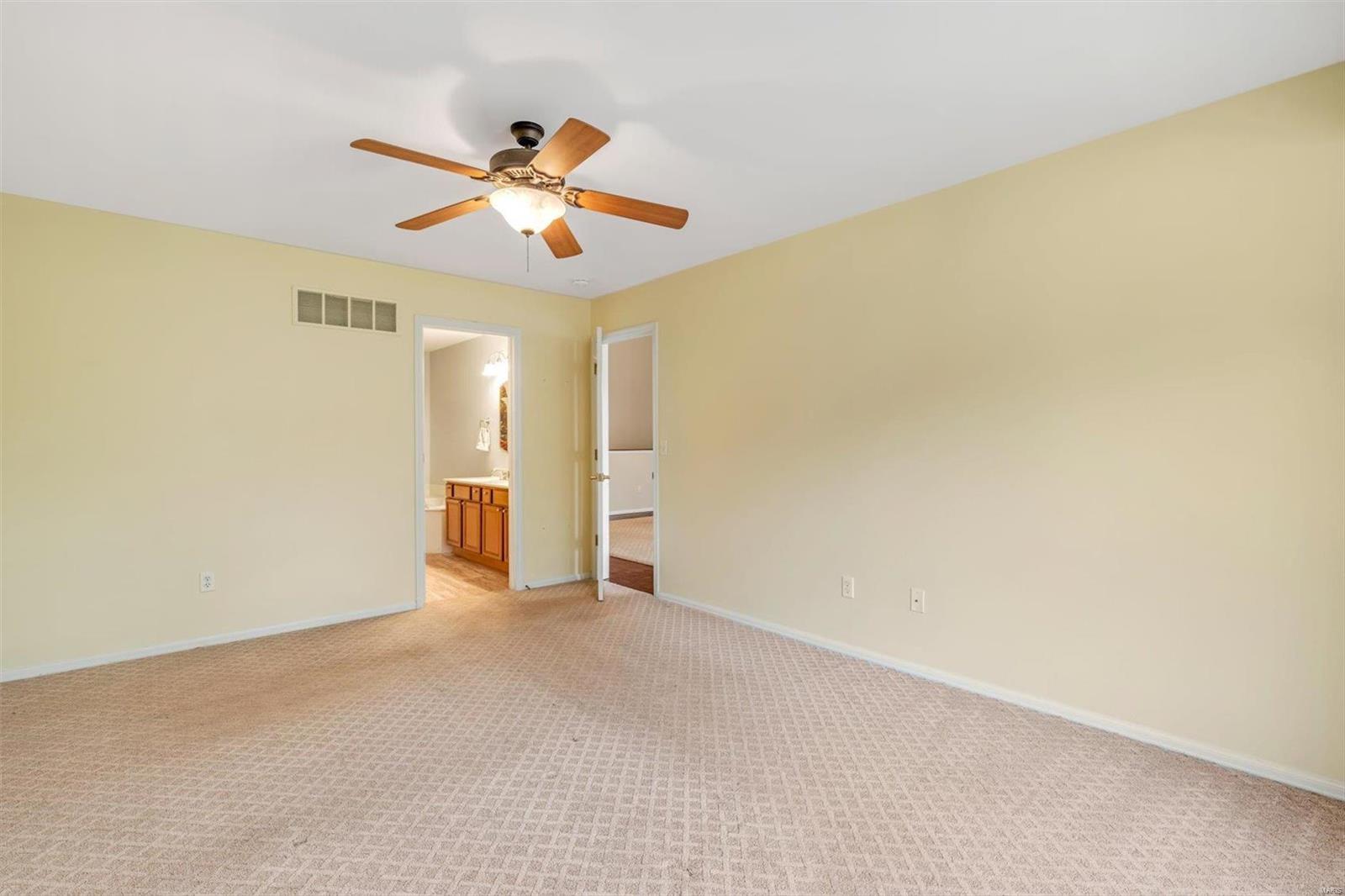 904 Gandolf Way Property Photo 27