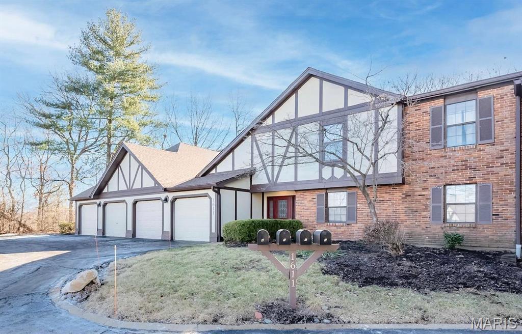 1611 Walpole Drive C Property Photo 1